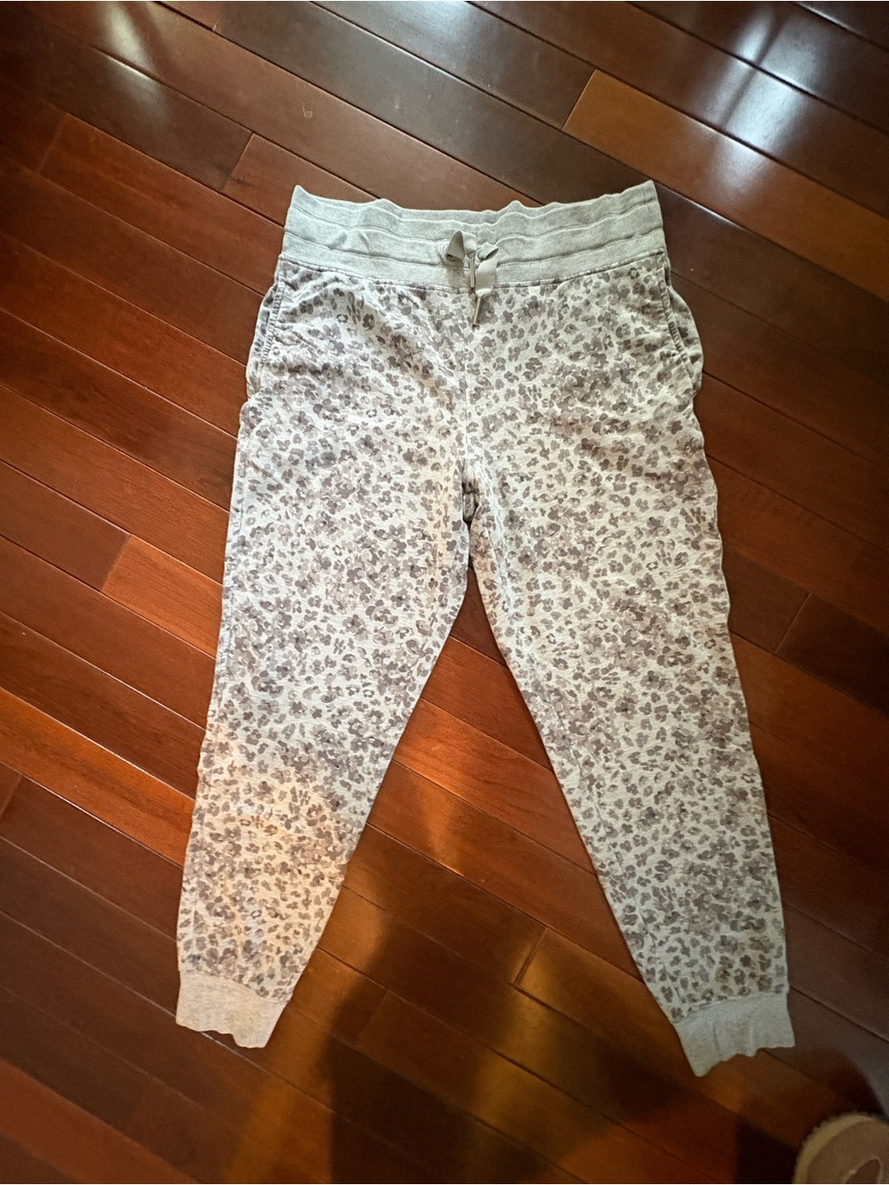 Women’s Athleta Leopard Print Jogger Pants - Light Gray